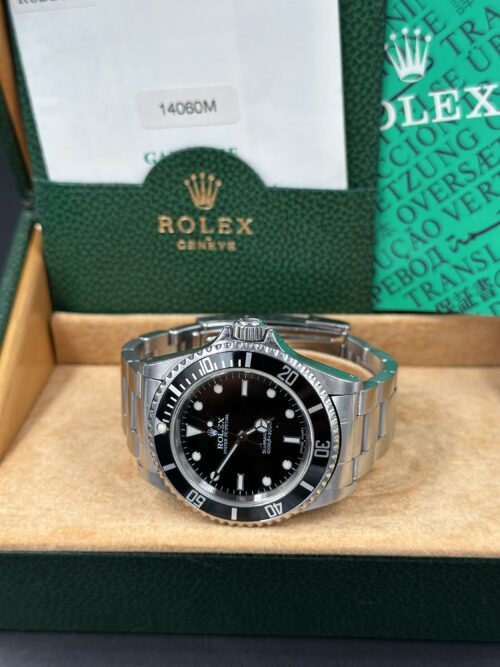 Rolex submariner 14060M - Image 6