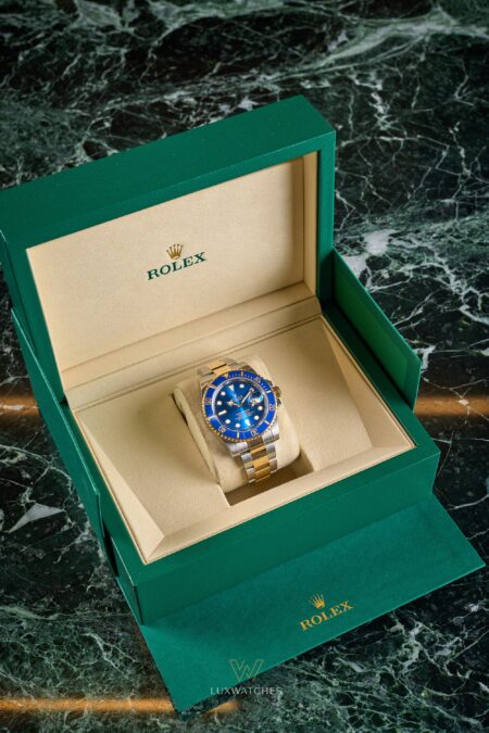 Rolex submariner 116613LB 2018