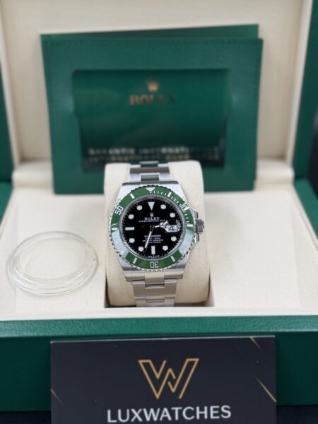 Rolex submariner Starbucks new 2026