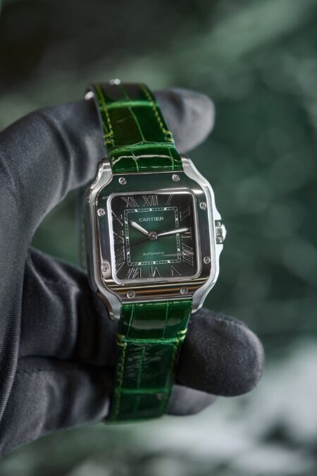 Cartier santos medium size
