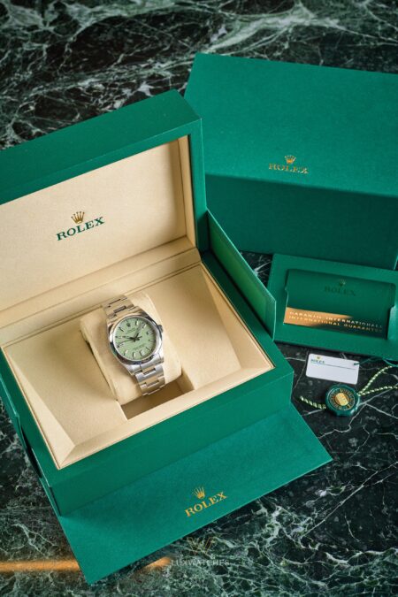 Op 36mm pistachio brand new